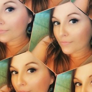 Meet your Posher, Staci